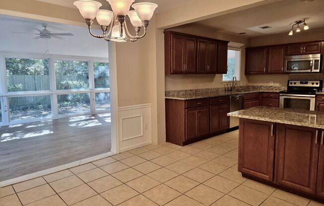 4 beds, 2.5 baths, $3,300