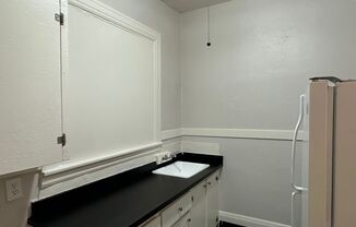 Studio, 1 bath, 265 sqft, $895, Unit 102