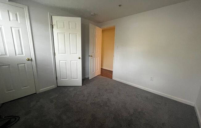 2 beds, 2 baths, $1,850, Unit (#1502)