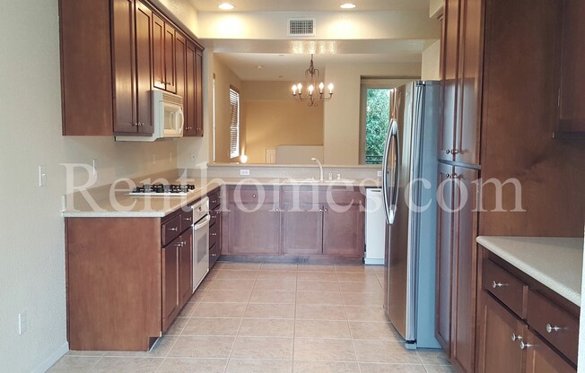 2 beds, 2 baths, $3,100