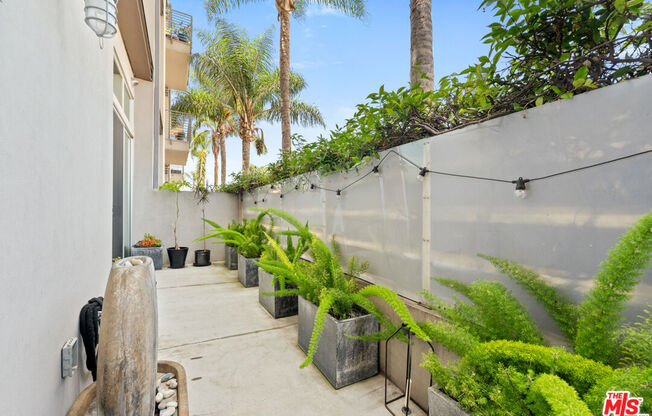 13320 BCH AVE