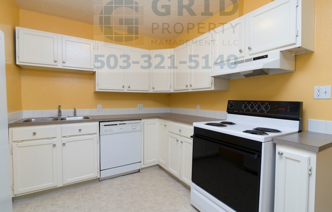 2 beds, 1 bath, $2,395