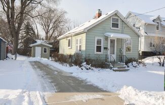 1 Bed, 1 Bath Home for Rent – Near Mayo Clinic & Downtown