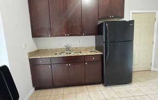 1 bed, 1 bath, $1,500, Unit 2F