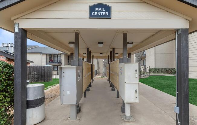 Kensington Station mail center