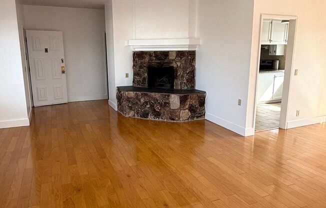 201 Athol Avenue (Athol LLC)