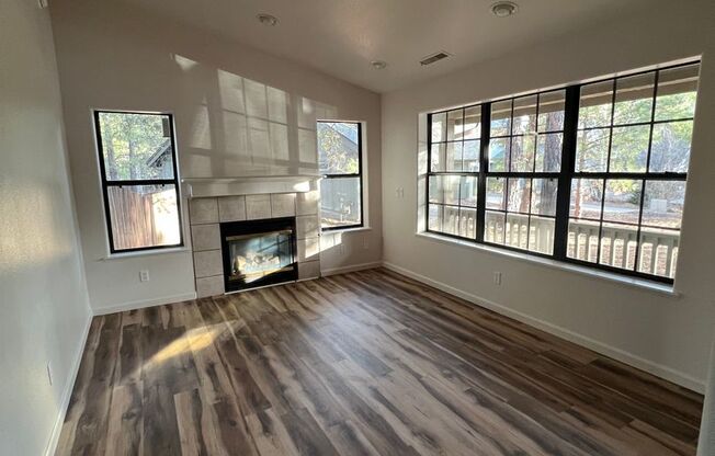 Ponderosa Trails - Beautiful 4 bedroom house $3,495.00
