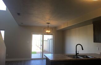 3 beds, 2.5 baths, $1,495