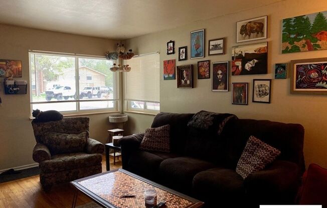 2409-2413 Clearview Ave