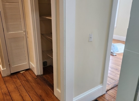 24 CENTENNIAL PL