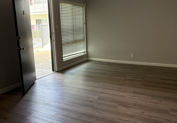 20912 Amie Ave 26