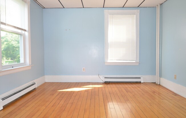 1 bed, 1 bath, 1,500 sqft, $2,700, Unit 2