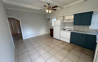 2/1 in Bradenton, so spacious and pet friendly!
