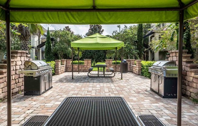 Home - Parkway Square Apartments - Tallahassee, FL