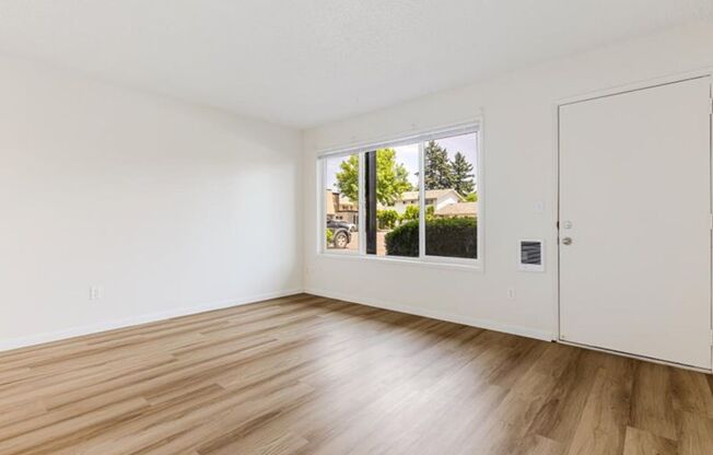 1 bed, 1 bath, 540 sqft, $1,300, Unit 19