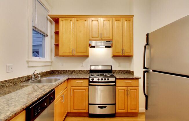 1560 Sacramento Street (1300r)