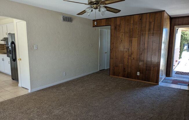 A Fabulous 3 Bedroom Single Story Home.
