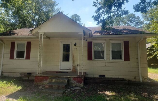 The Cozy Home: 3-Bedroom Rental in Vibrant Apex