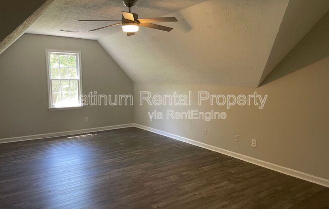 4 beds, 2.5 baths, 2,959 sqft, $2,695