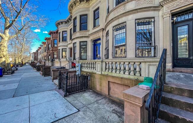 178 STERLING ST