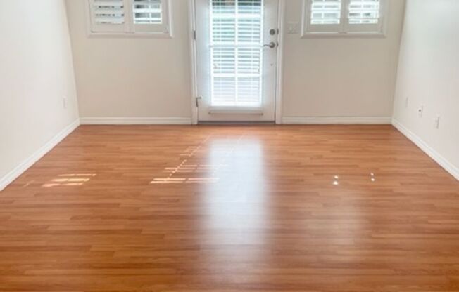 Upscale Condo in Clairemont
