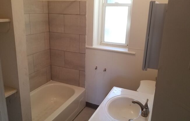 Fabulous Fully Remodeled 5 Bedroom House