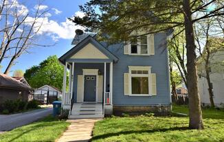 451 MARION AVE