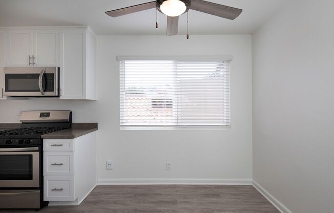 2 beds, 2 baths, 987 sqft, $3,095, Unit 95-03