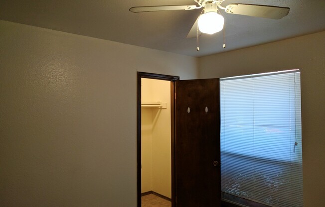 2246-54N Donna Dr(no release fee)