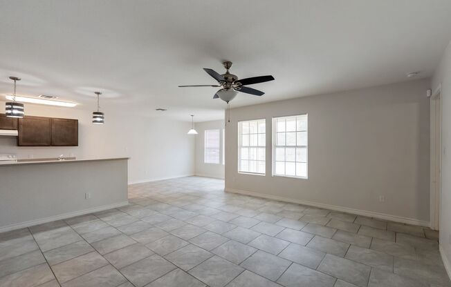 Stunning 3-Bedroom, 2-Bath Home on Corner Lot in Flour Bluff – Built in 2020!