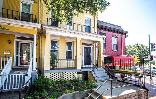 236 Rhode Island Ave NW