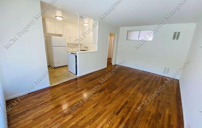 993-1605 N. MARTEL AVE.