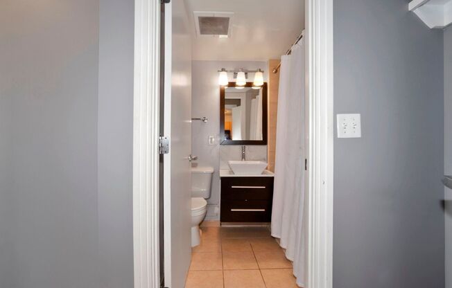 Studio, 1 bath, $1,850, Unit # #N 614