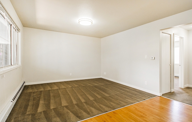 2 beds, 1 bath, 775 sqft, $1,950, Unit 103