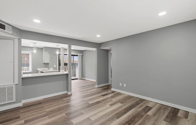 2 beds, 2 baths, 790 sqft, $2,045, Unit 204