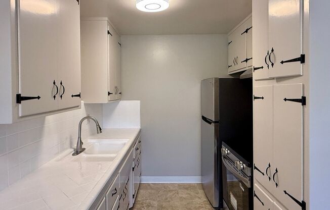 Updated 1 Bedroom 1 Bath Upstairs Apartment in West San Jose