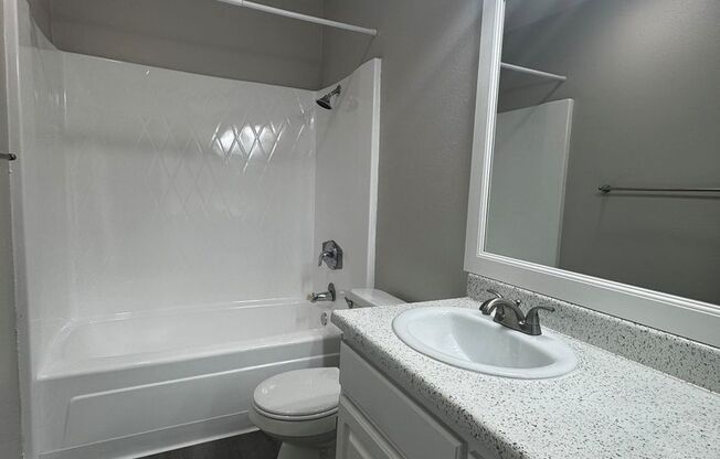 1 bed, 1 bath, 820 sqft, $2,340, Unit S067