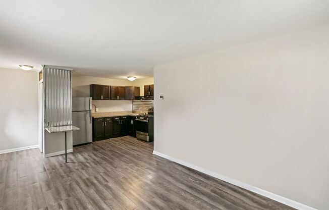 1 bed, 1 bath, 600 sqft, $995