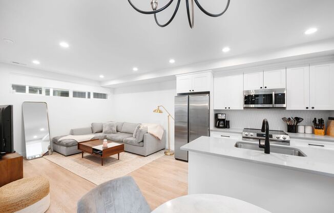LUX 3BD, 2.5BA University Hills Townhome with 1-Car Garage