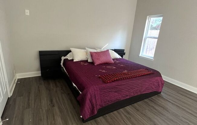 Charming 3-Bed Home with Pool in Harris Branch!