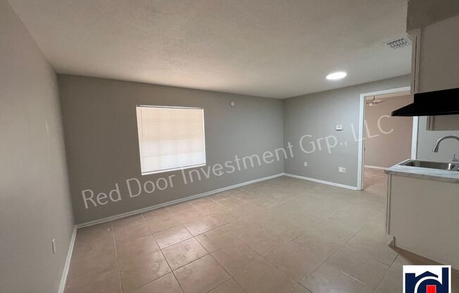 2 Bedroom Apartment Complex ~Available Now~Orlando