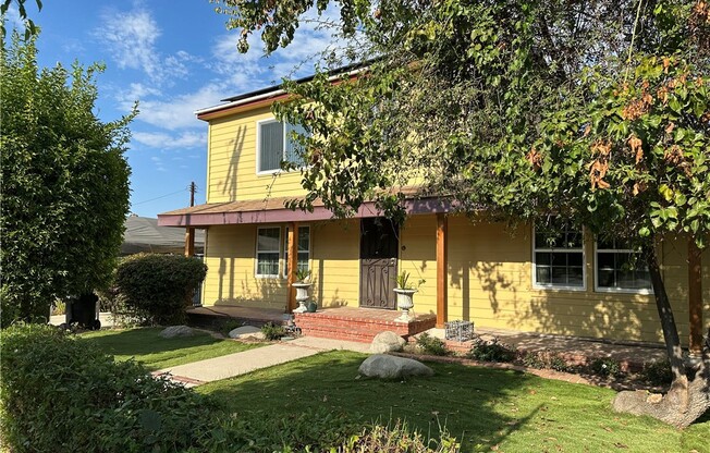 6 beds, 4 baths, 3,146 sqft, $4,800