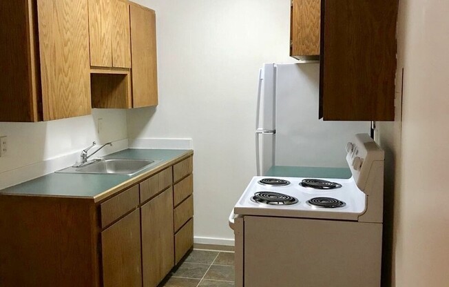 Parkway Apartments