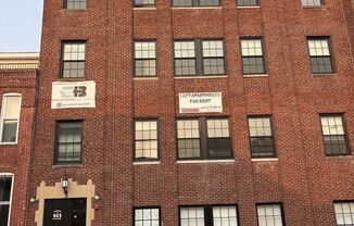923 S East Ave