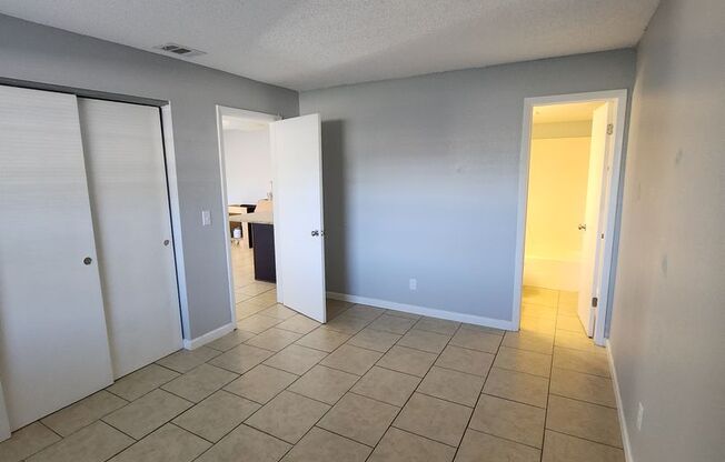 2 beds, 2 baths, 900 sqft, $1,495, Unit 21-243