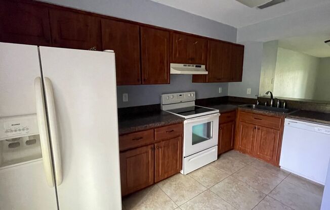 2 beds, 2.5 baths, $1,800, Unit #108