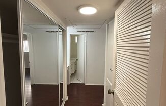 1 bed, 1 bath, $2,595, Unit 203