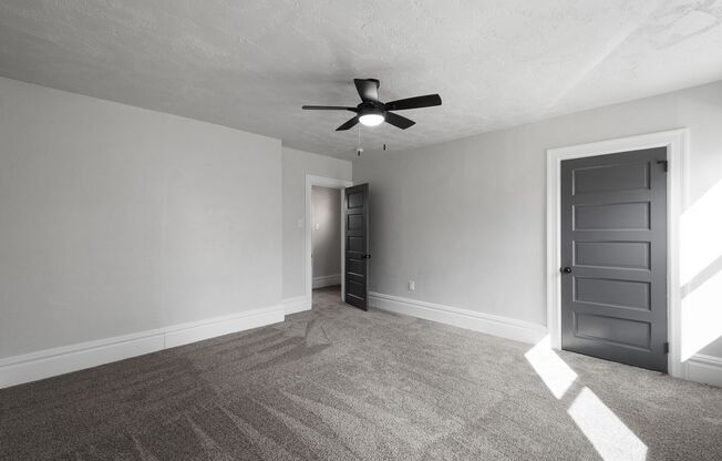 2 beds, 1 bath, $1,549