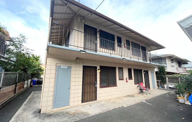 1132 Kamaile St.