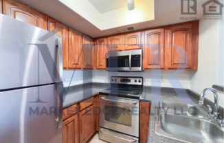 2Bed/2Bath Apt at Greenway/35th Ave! Move-In Ready on 08/06/2026!